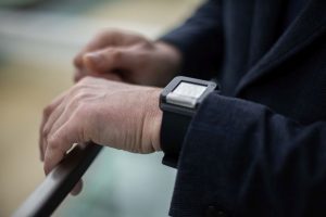 Smart wrist-worn device developed by Lithuanian researchers can alert about dangerous health conditions