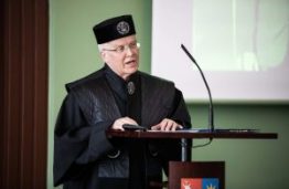Professor Leif Sörnmo inaugurated as the 46th Honorary Doctor of KTU