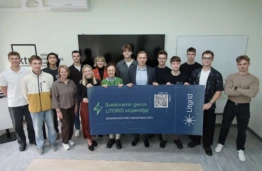 KTU FEEE students receive Litgrid scholarships